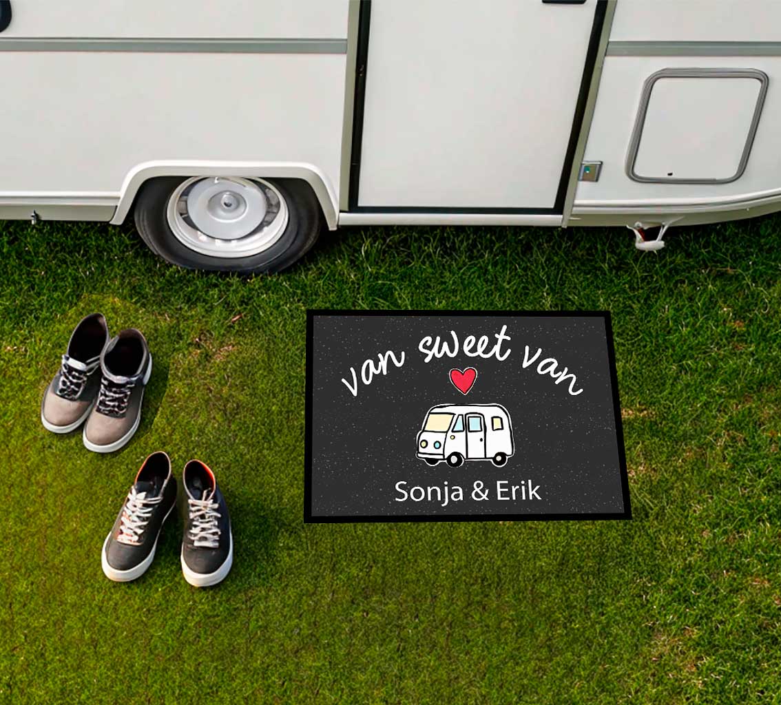 Rutschfeste und waschbare Schuhmatte als Geschenk für Camper.