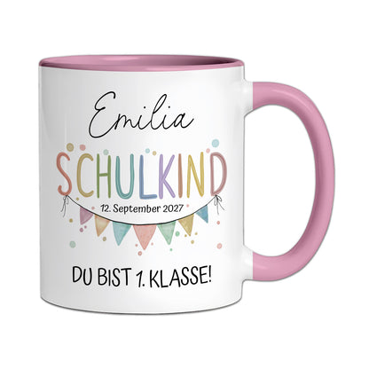 Detailansicht des hochwertigen Sublimationsdrucks mit dem Spruch Du bist 1. Klasse auf der spülmaschinenfesten Schulkind-Tasse.